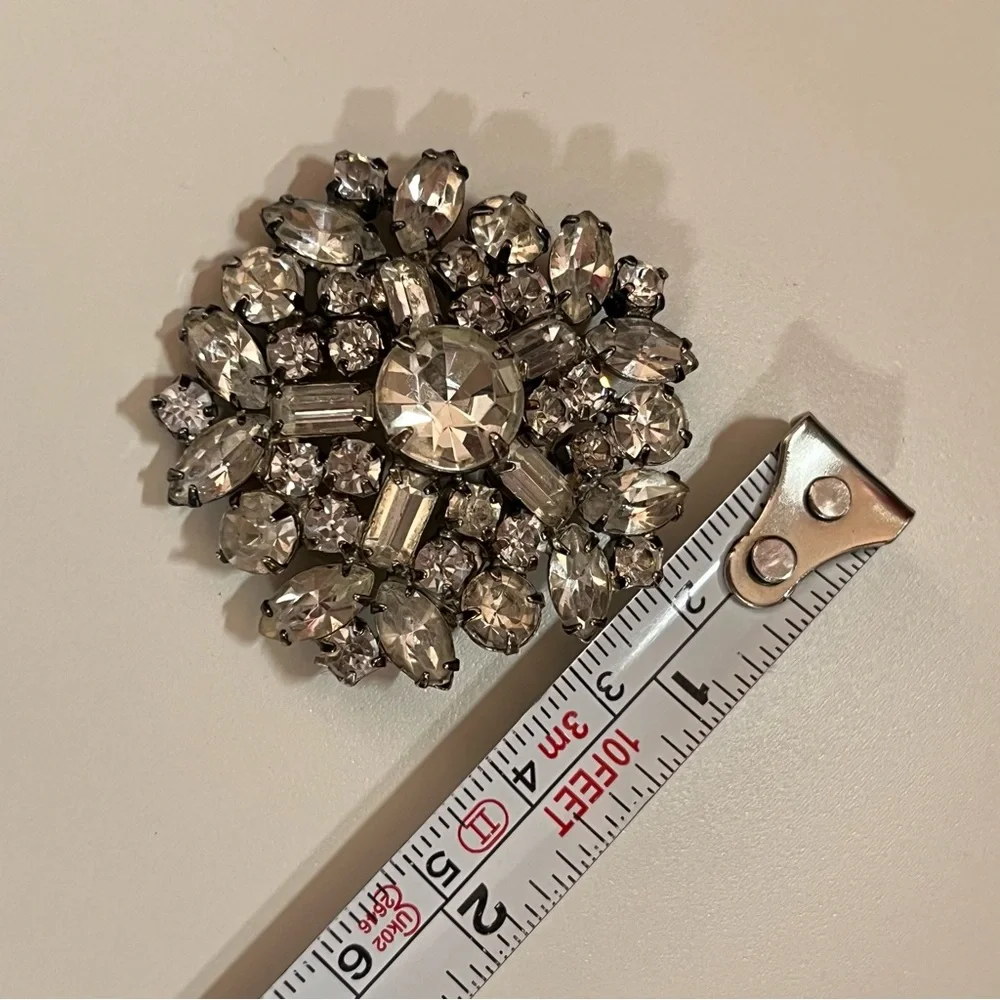 Vintage 1940's art deco clear crystal silver plated oversized Ice cluster brooch